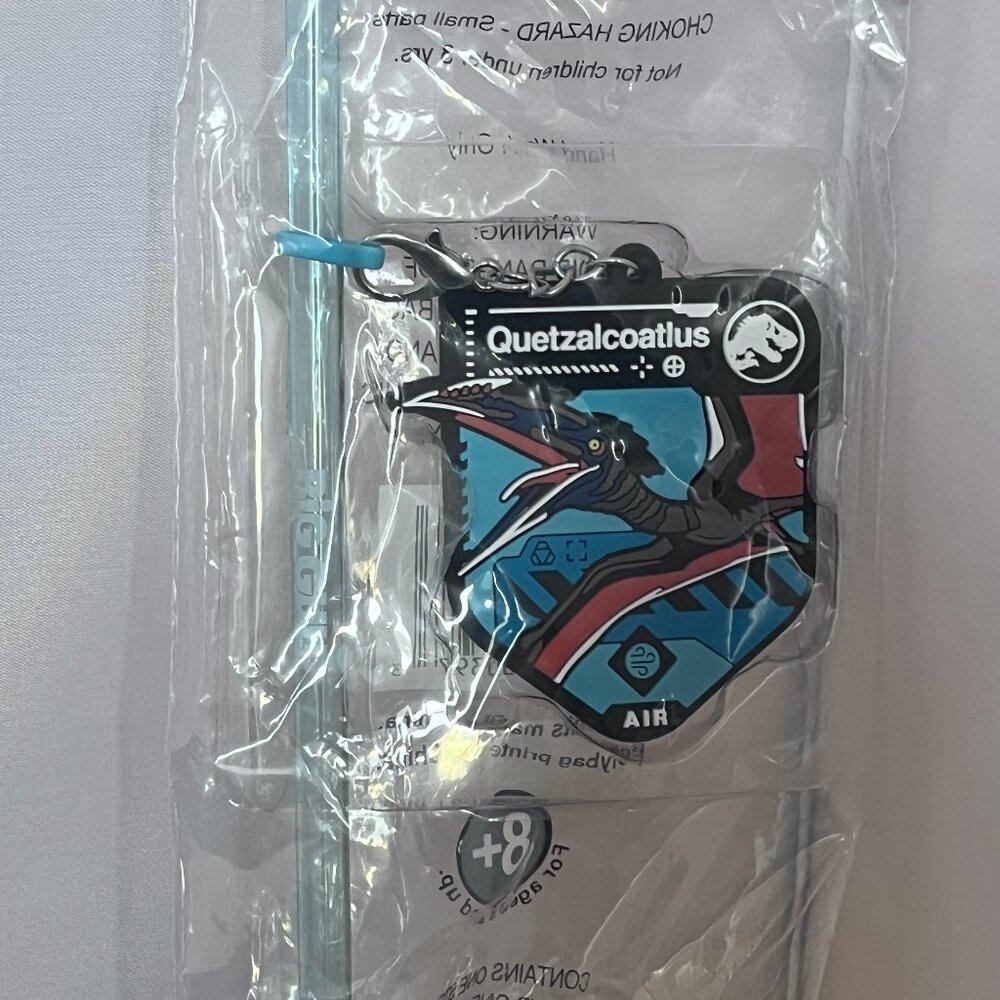 New Jurassic World Rebirth Quetzakoatlus Dinosaur Keychain Charm Straw 7 Eleven